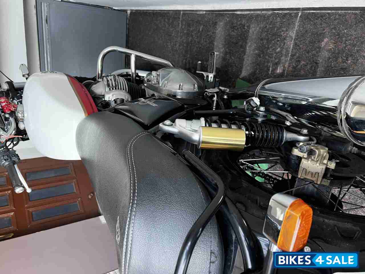 Baker Express Royal Enfield Interceptor 650 Twin Baker Express Royal Enfield Interceptor 650 Twin