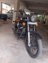 Royal Enfield Classic Stealth Black
