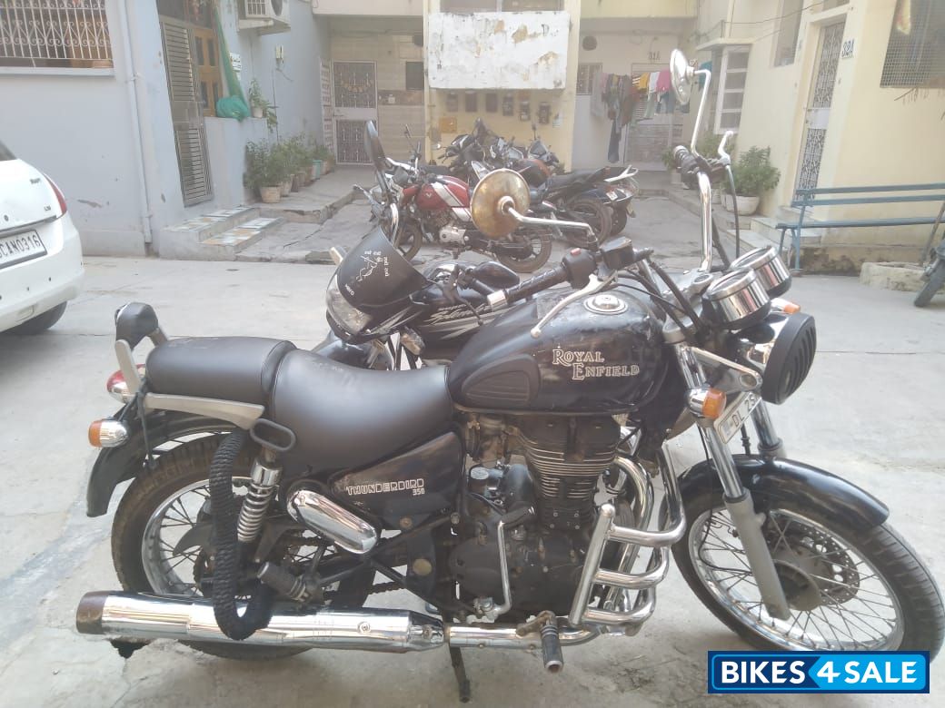 Royal Enfield Thunderbird 350