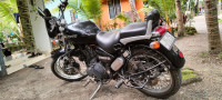 Black Royal Enfield Thunderbird TwinSpark 350