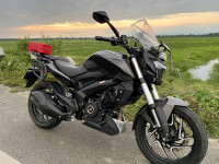 Black Bajaj 2021 Dominar 400