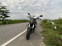 Black Bajaj 2021 Dominar 400