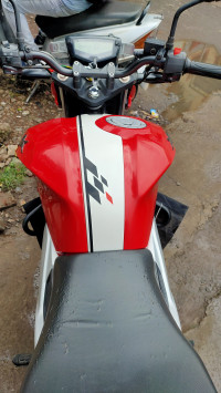 Red TVS Apache RTR 160 4V BS6