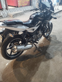 Bajaj Pulsar 220F