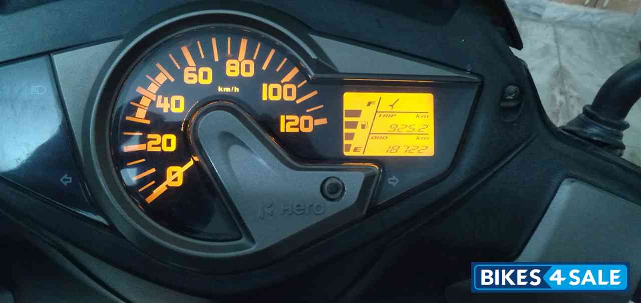 Bottle Green Hero Maestro Edge 110 BS6