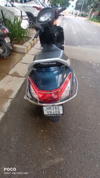Decent Metallic Blue Honda Activa 6G