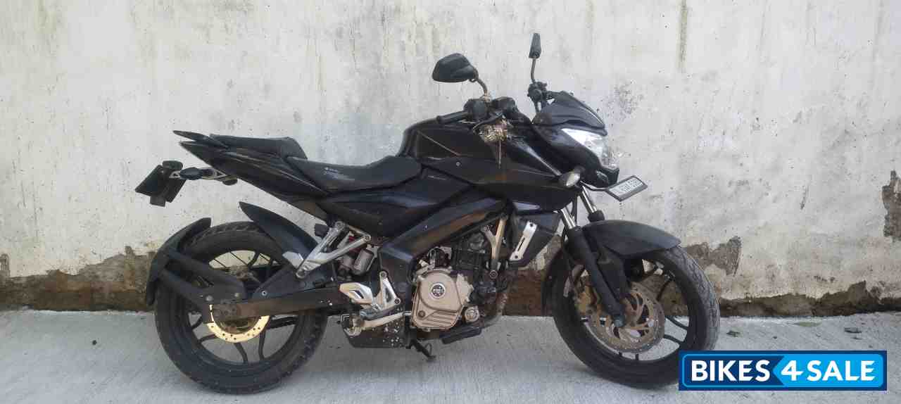 Bajaj Pulsar 200 NS
