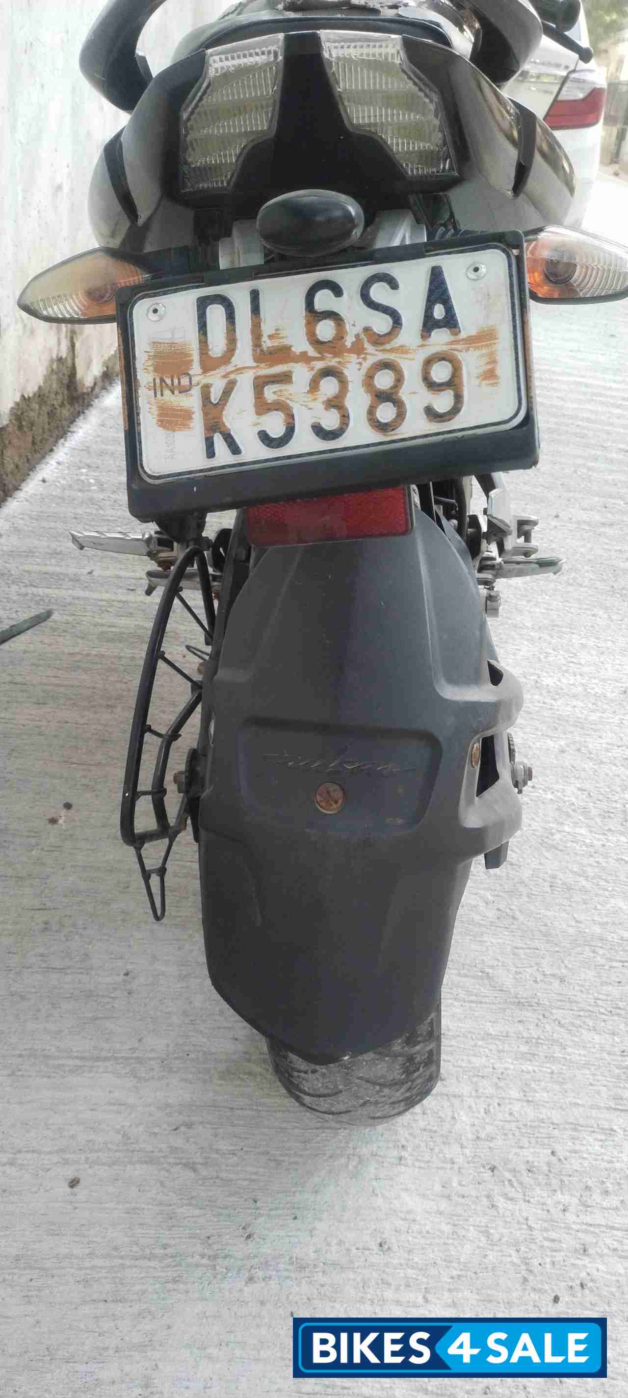 Bajaj Pulsar 200 NS