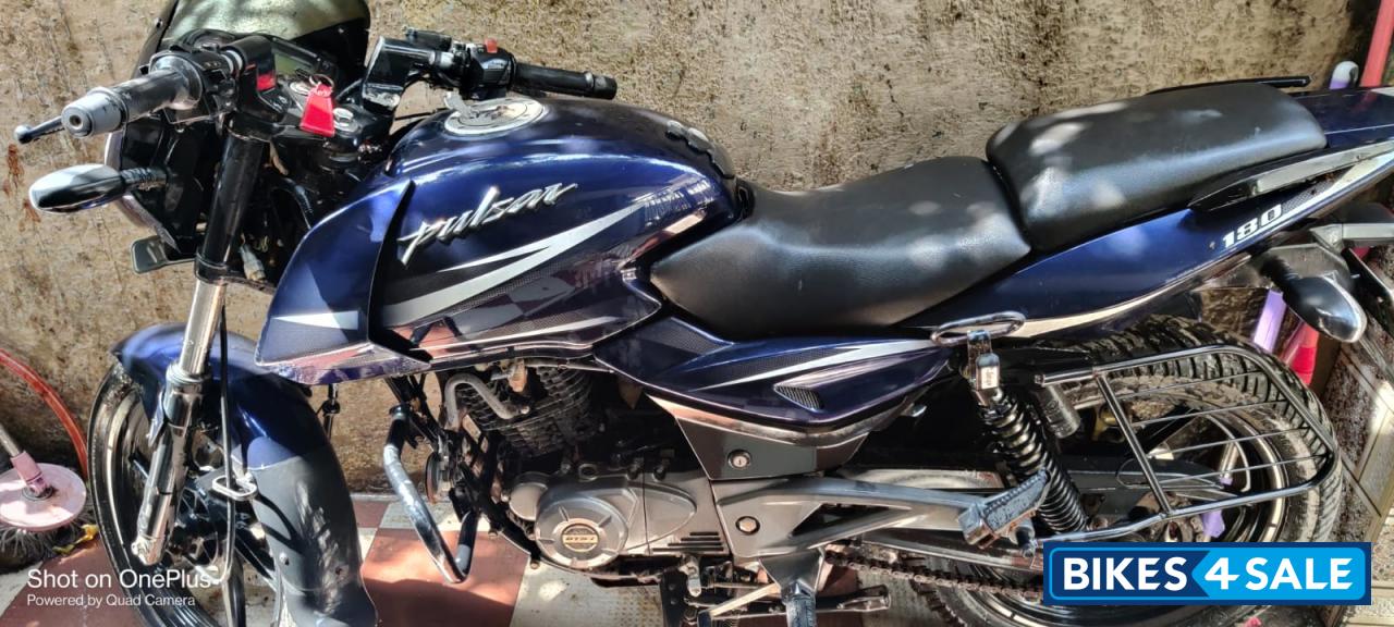 Bajaj Pulsar 180