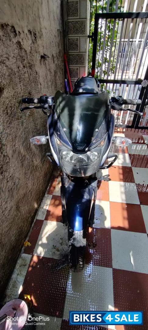 Bajaj Pulsar 180