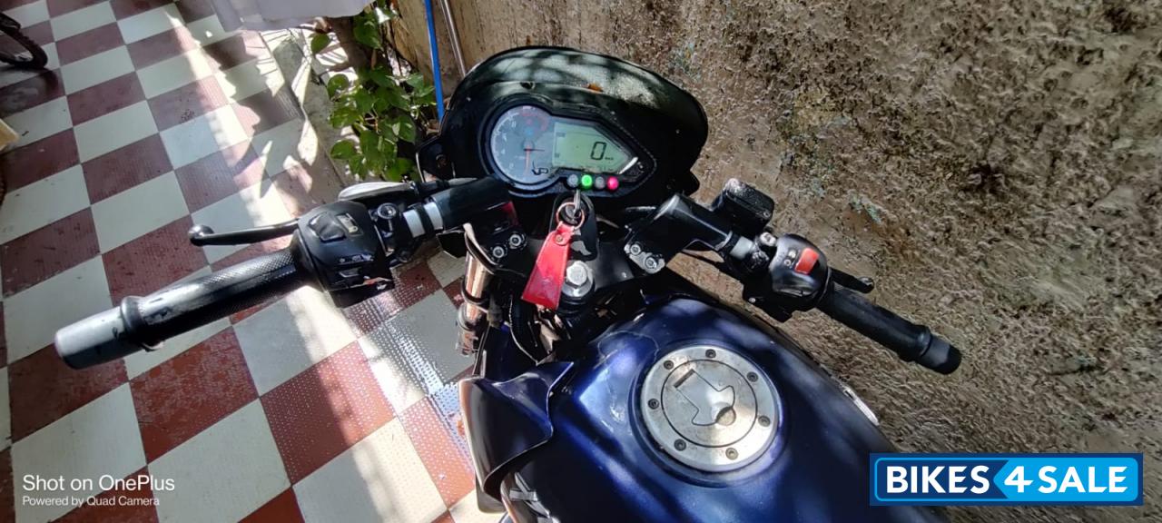 Bajaj Pulsar 180