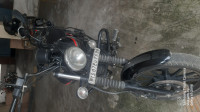Black Bajaj Avenger Street 220