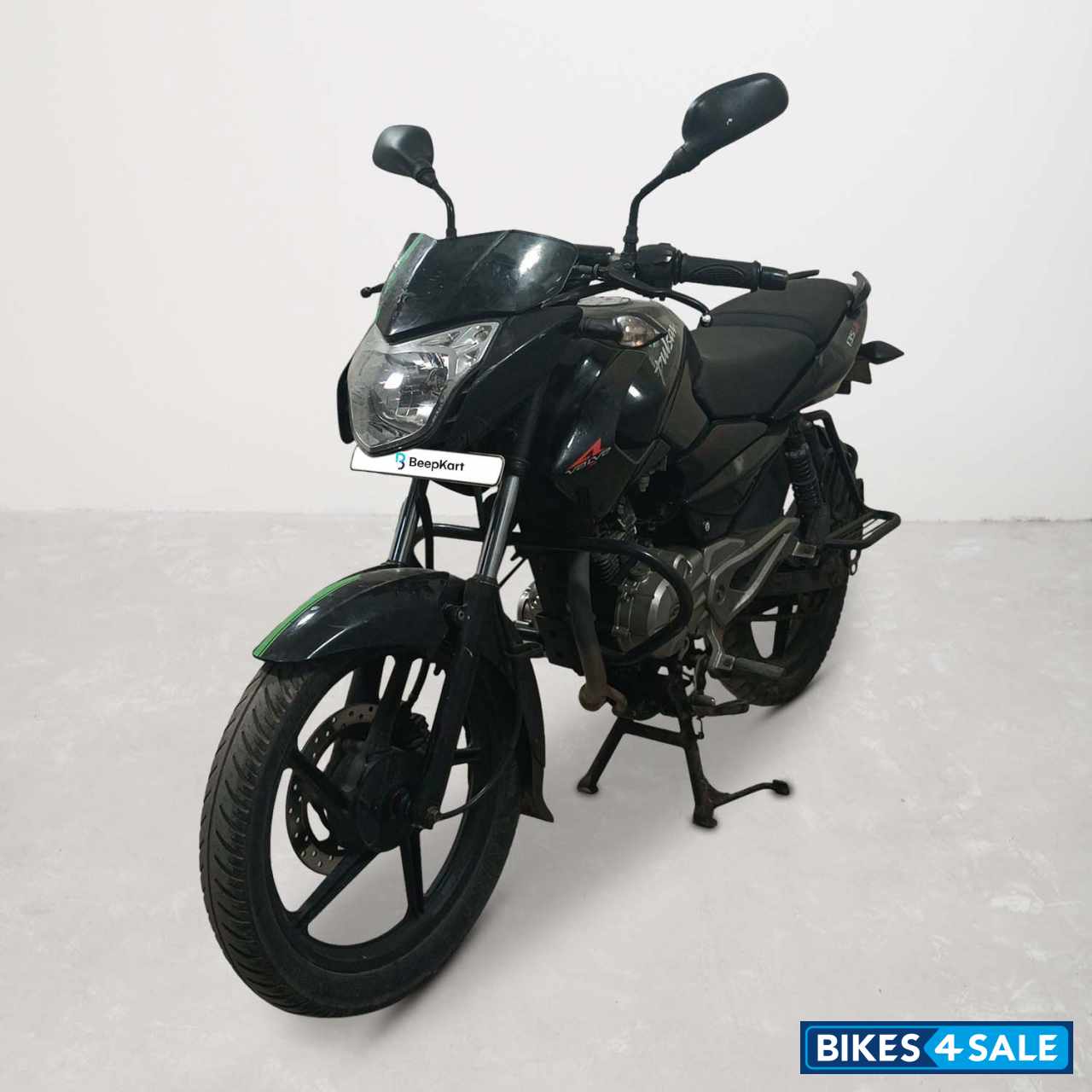 Bajaj Pulsar 135LS