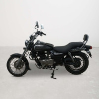 Bajaj Avenger Street 220