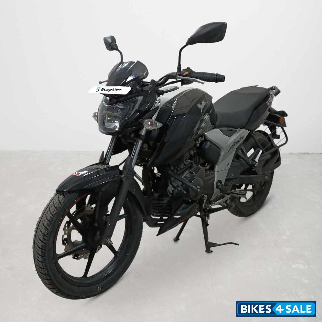 TVS Apache RTR 160
