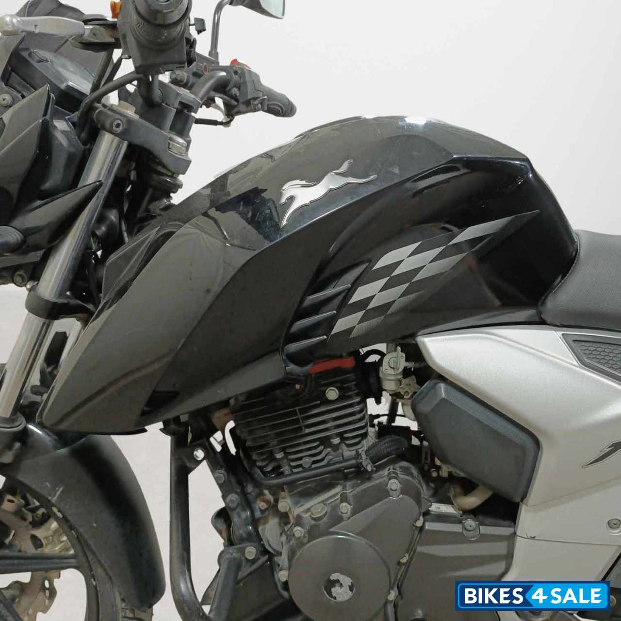 TVS Apache RTR 160
