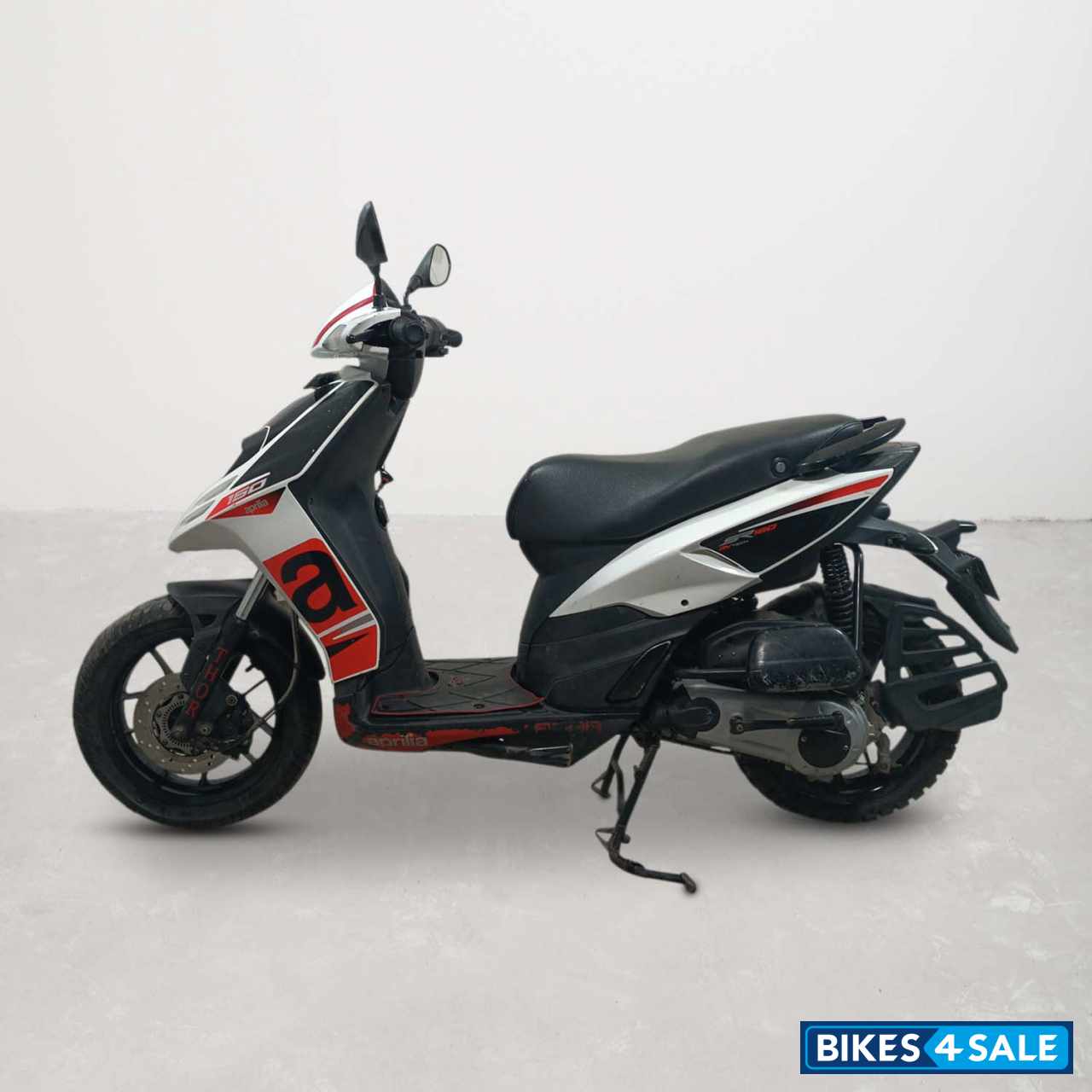 Aprilia SR 150
