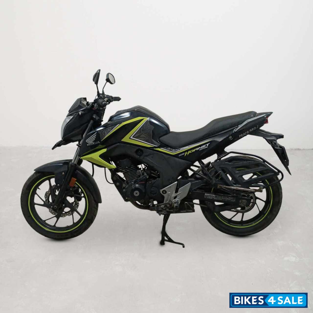 Honda CB Hornet 160R