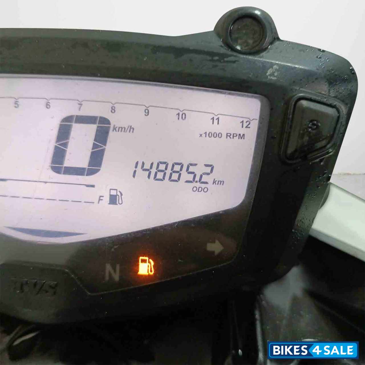 TVS Apache RTR 200 4V