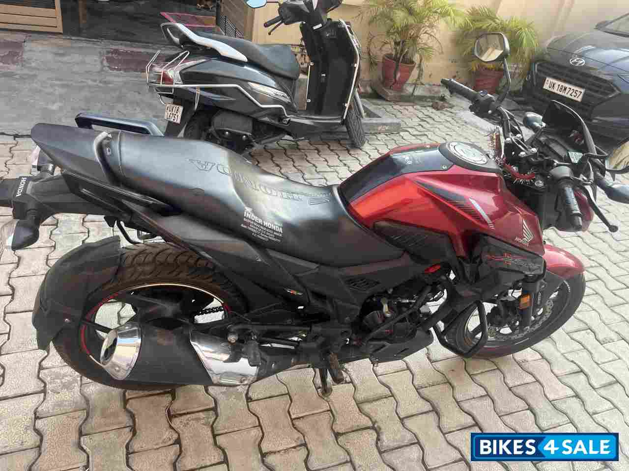 Red And Black Honda XBlade