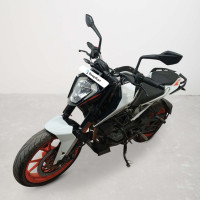 KTM Duke 200