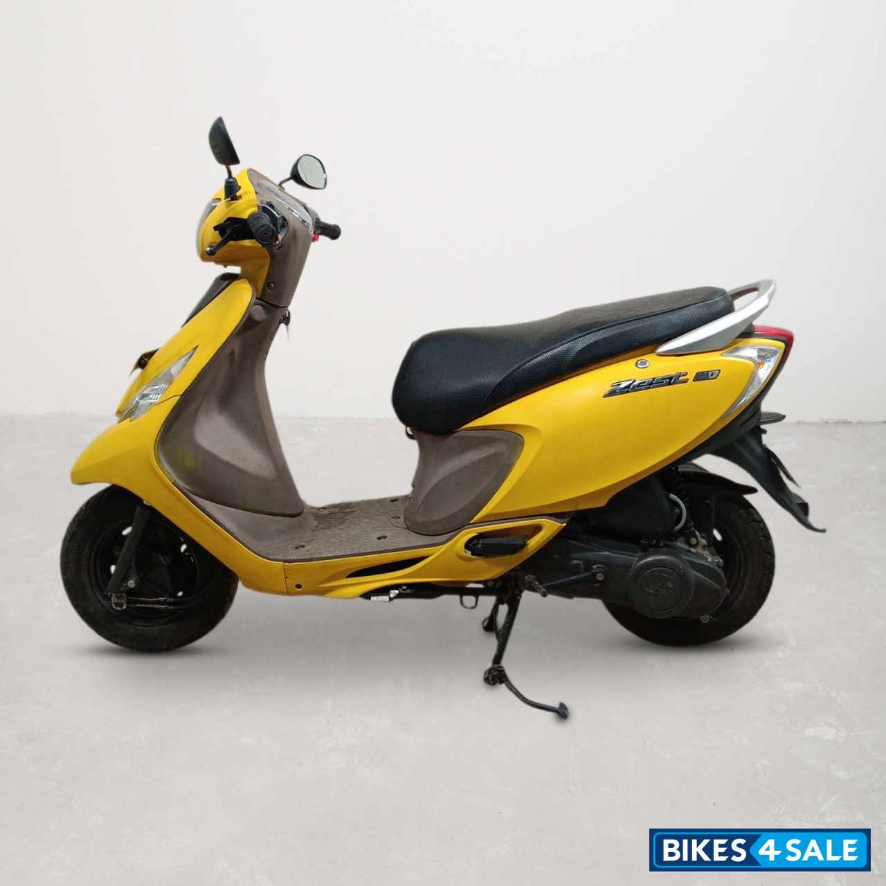 TVS Scooty Zest 110 BS6