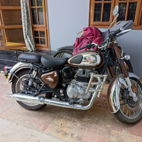 Royal Enfield Bullet 350 2022 Model