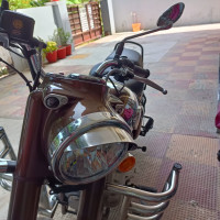 Royal Enfield Bullet 350