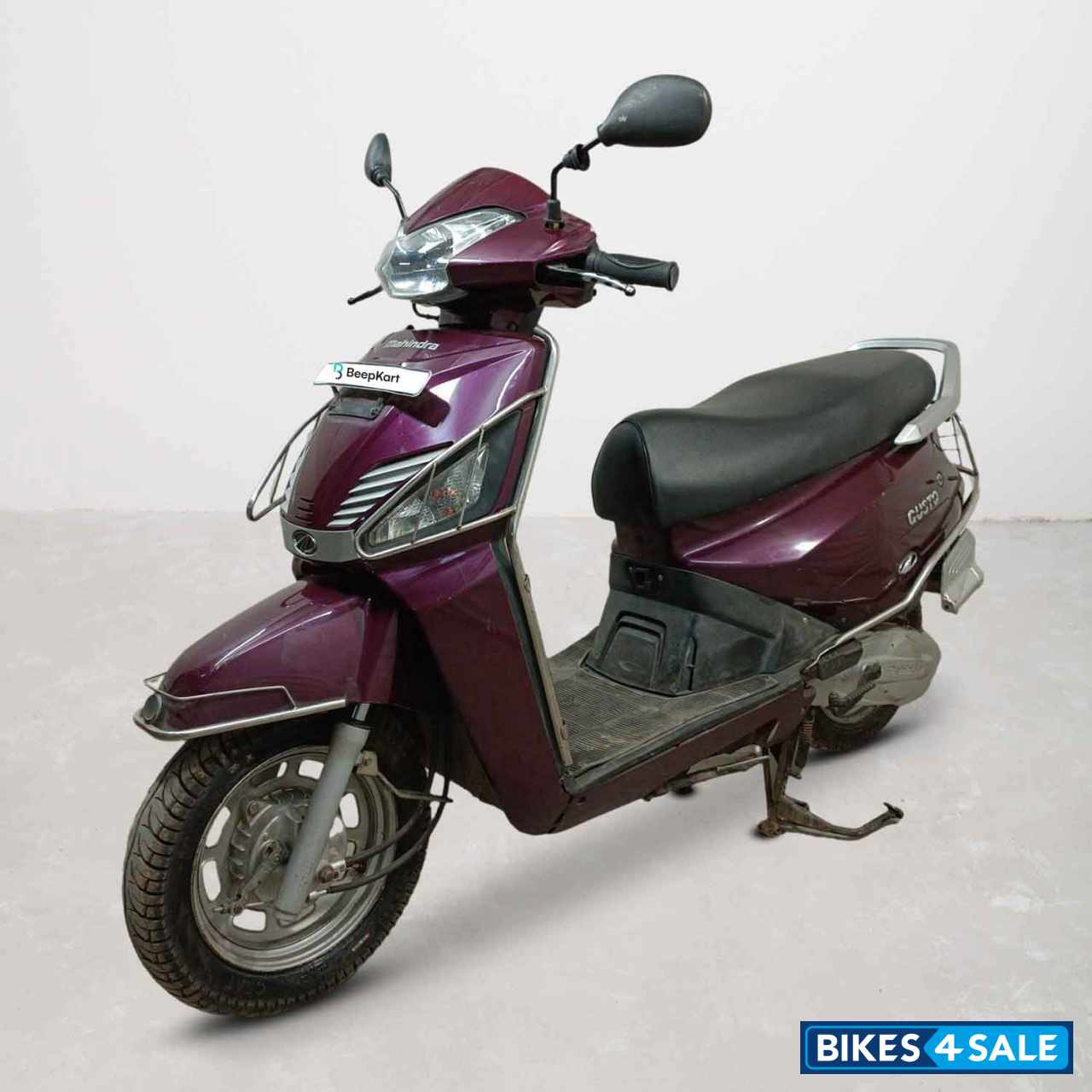 Mahindra Gusto