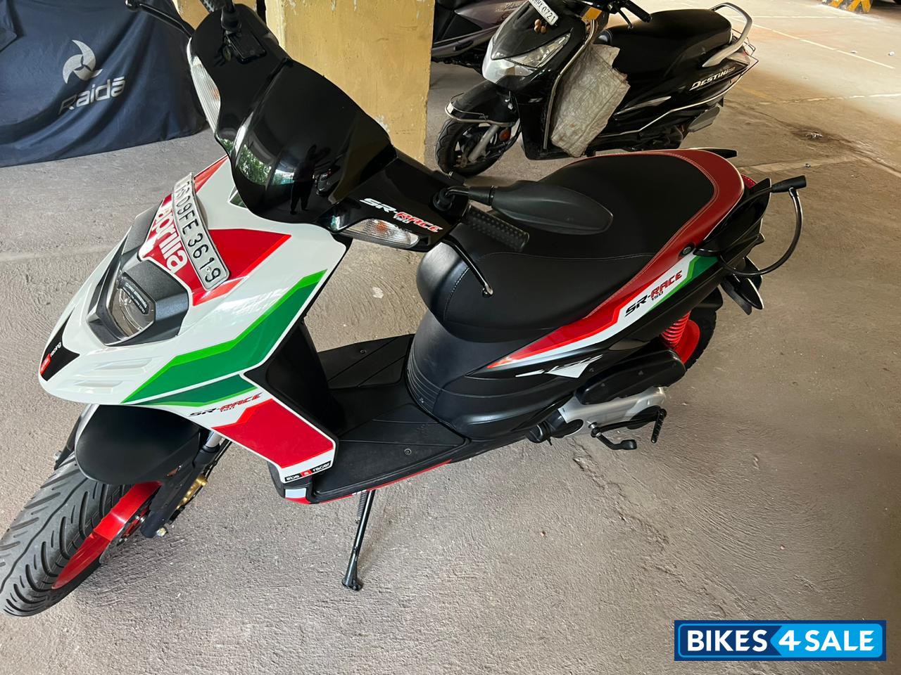 Multi Color Aprilia SR 150 Race