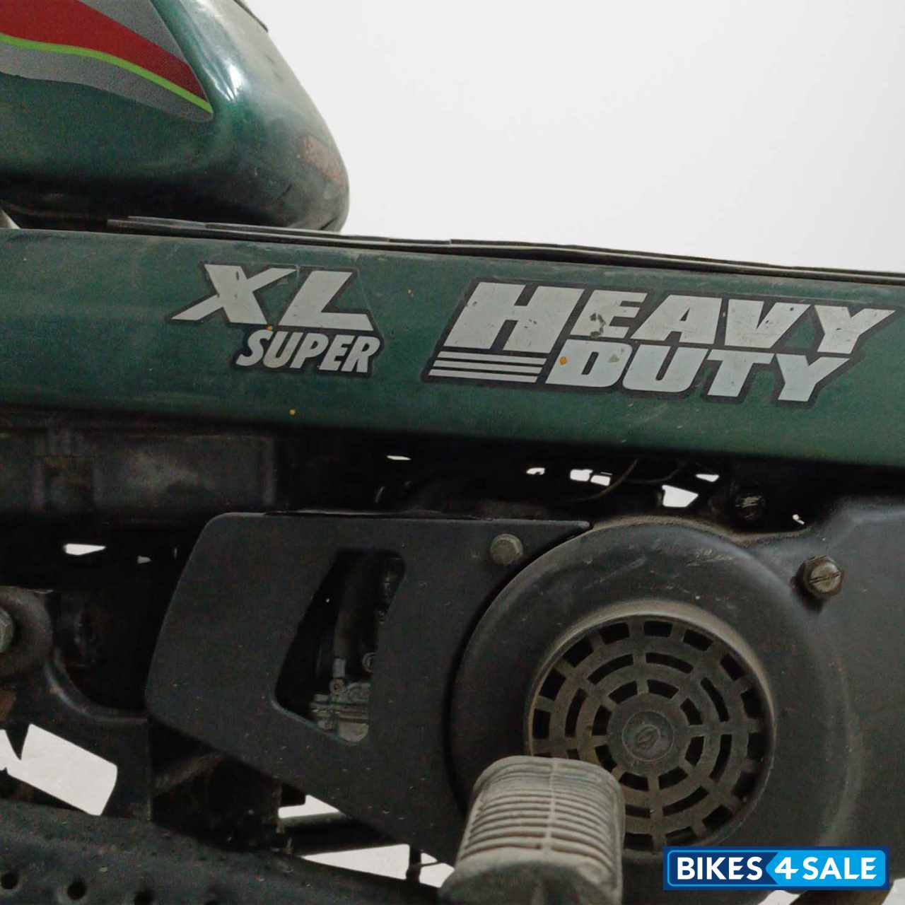 TVS XL Super Heavy Duty