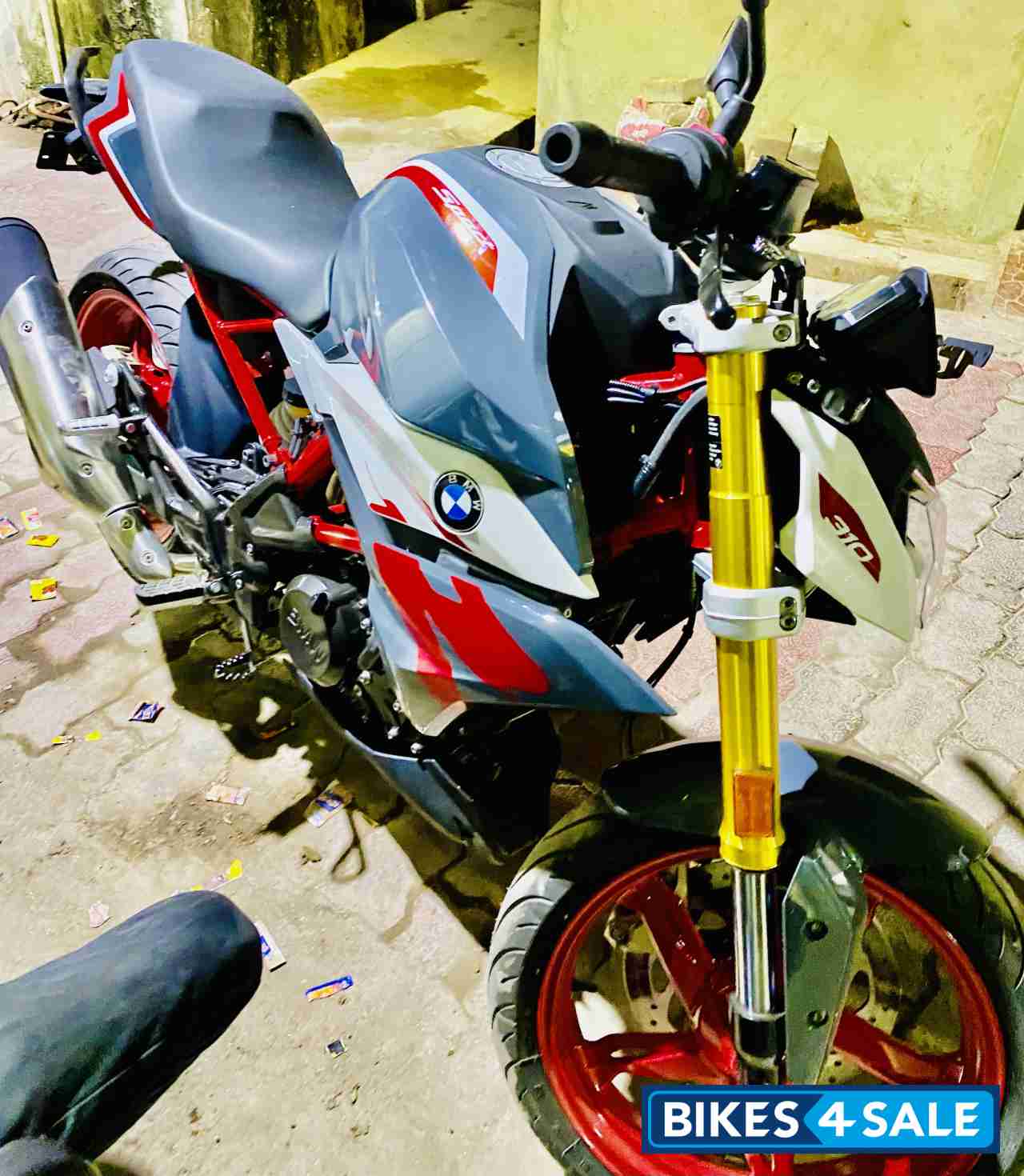 BMW G 310 R BS6
