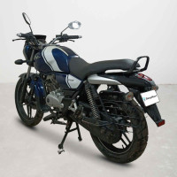 Bajaj V15