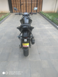 Black Hero Xtreme 160R Stealth Edition