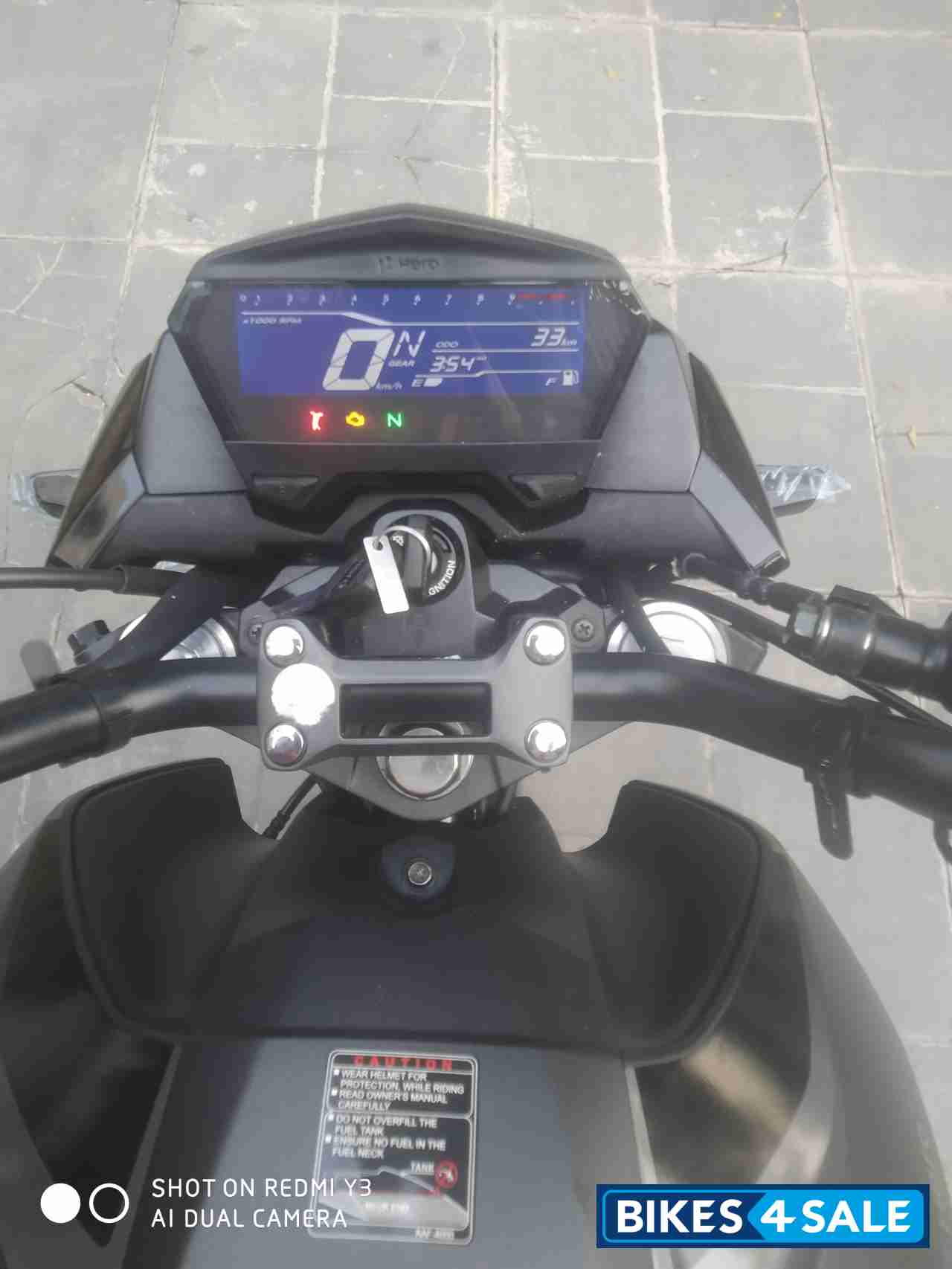 Black Hero Xtreme 160R Stealth Edition