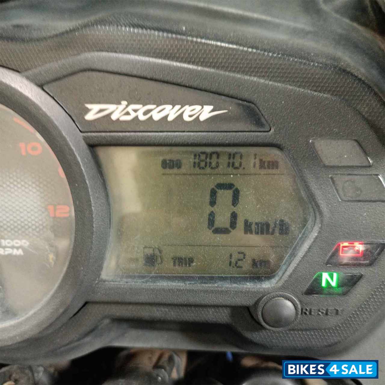 Bajaj Discover 125