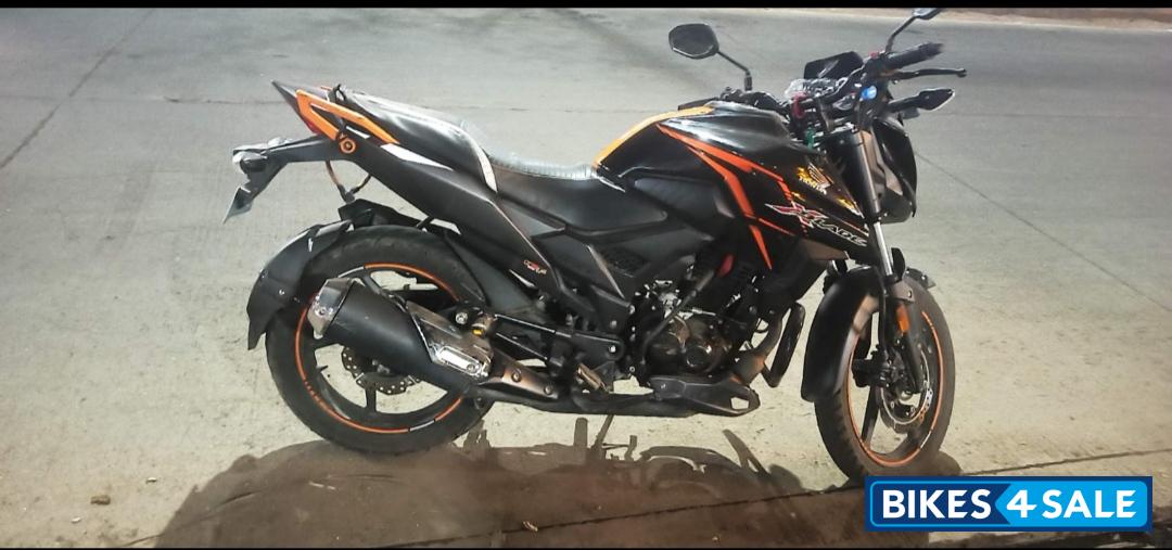 Honda XBlade BS6