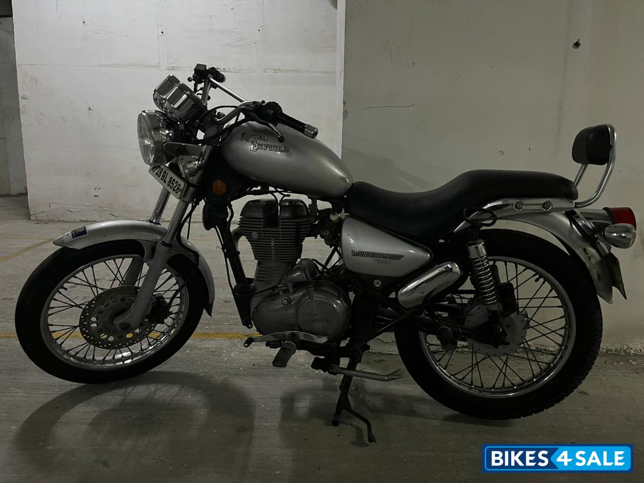 Royal Enfield Thunderbird 350