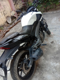 Bajaj Dominar 400 Disc