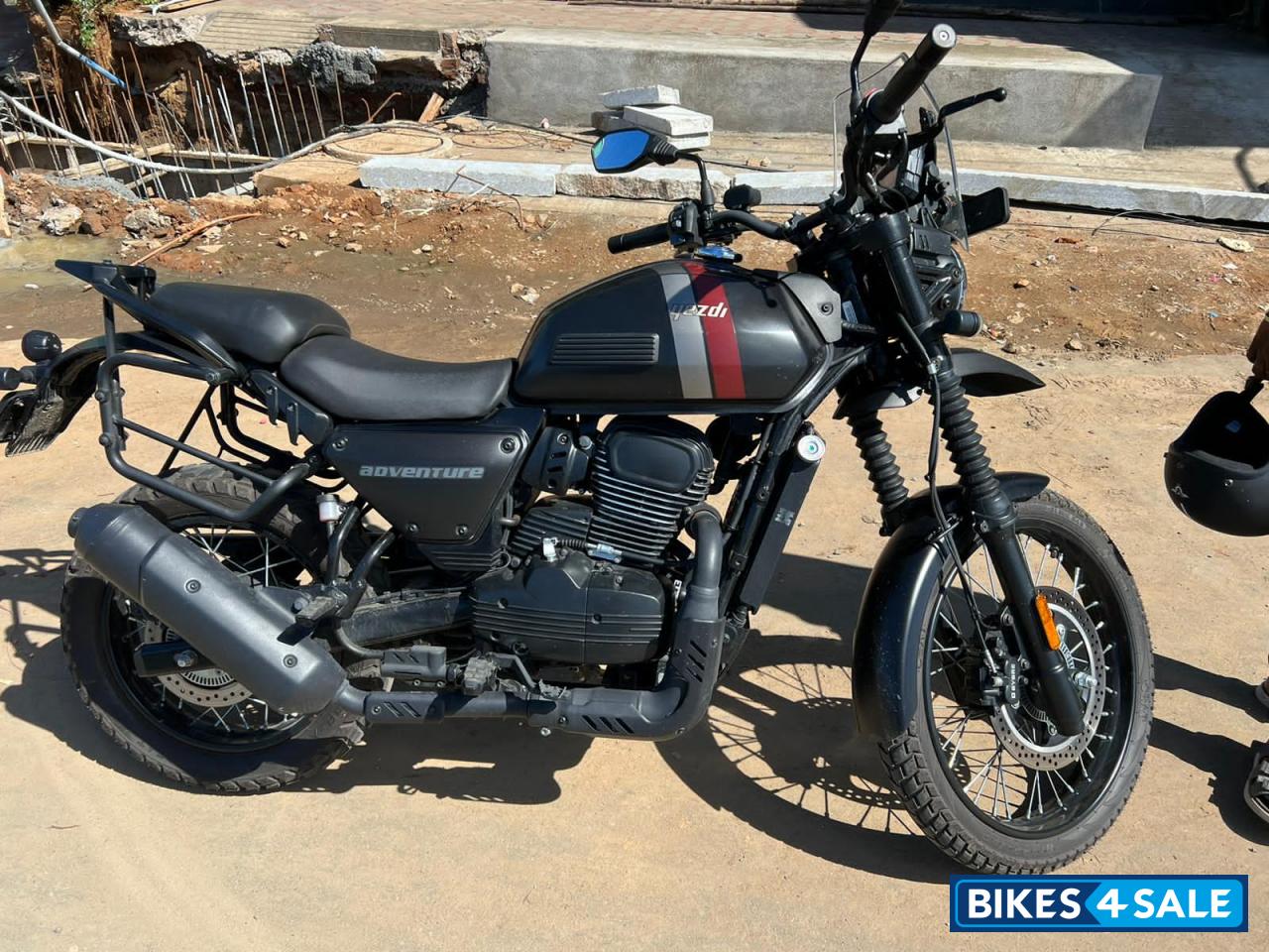 Yezdi Adventure Matte