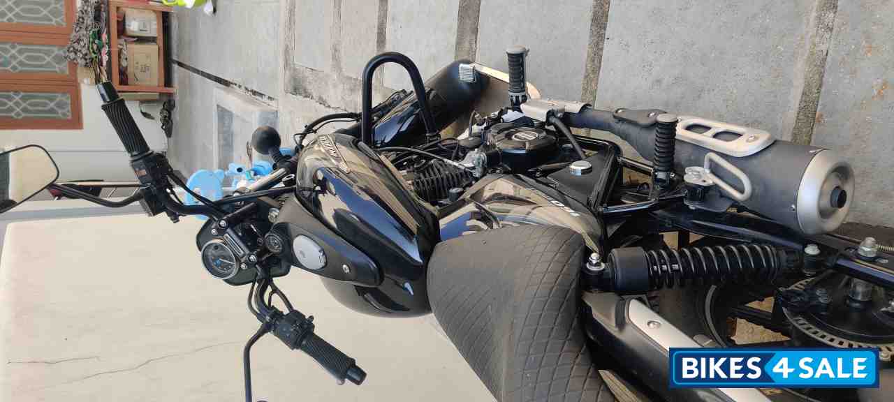 Bajaj Avenger Street 160