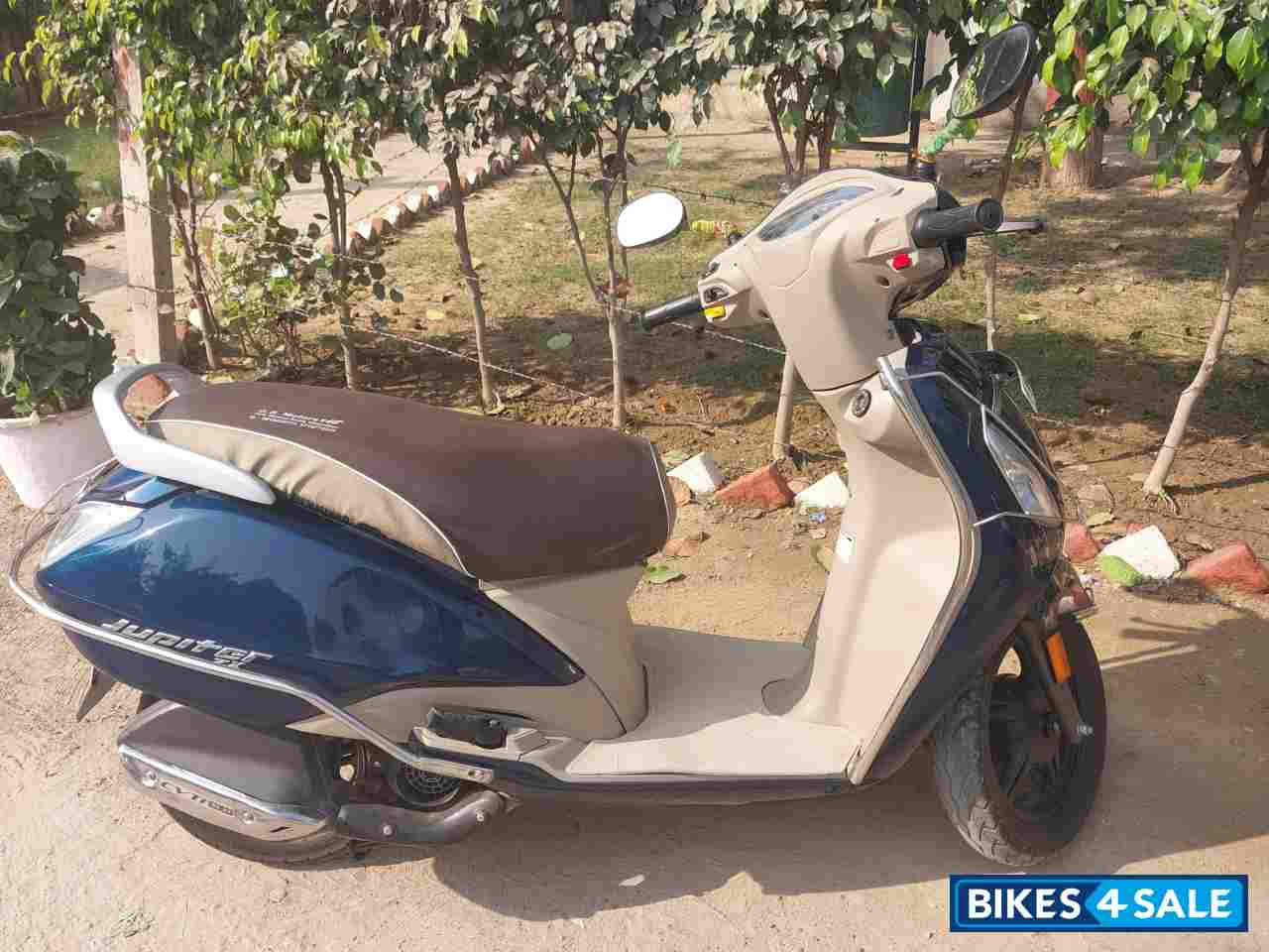 Starlight Blue TVS Jupiter ZX BS6