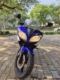 Blue Yamaha YZF R15 V2