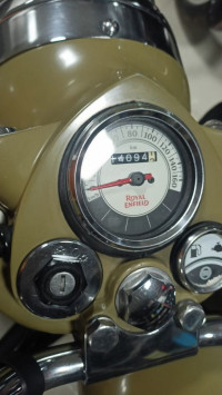 Royal Enfield Classic 500