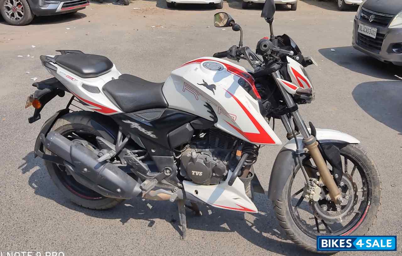 TVS Apache RTR 200 4V ABS Race Edition 2.0
