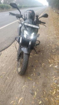 Bajaj Dominar 400