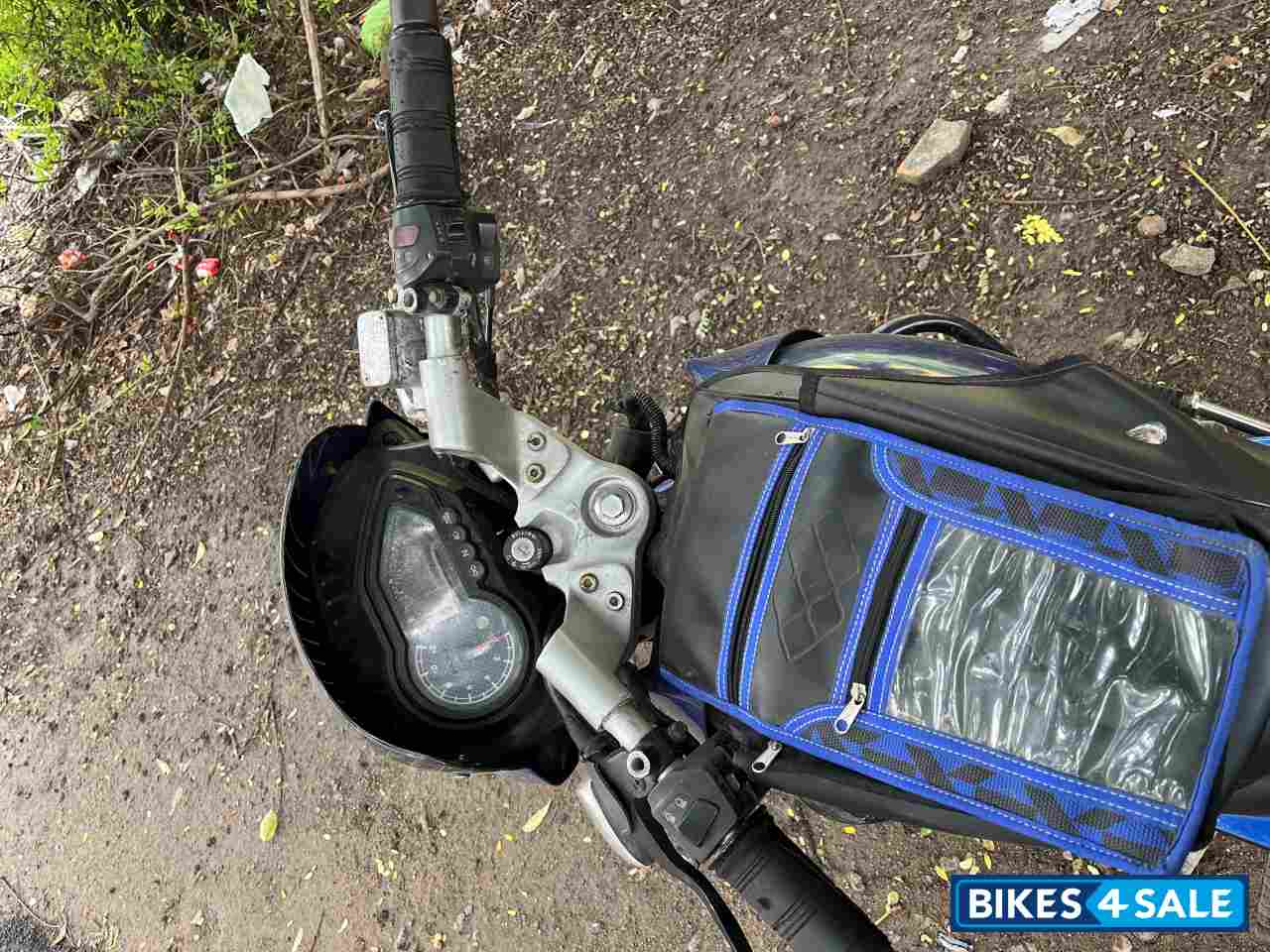 Blue Bajaj Pulsar 150