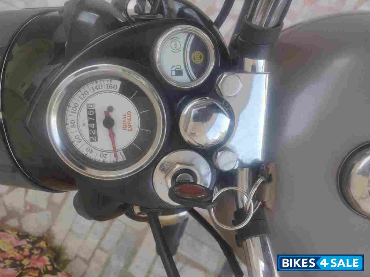 Grey Gun Metal Royal Enfield Classic Gunmetal Grey