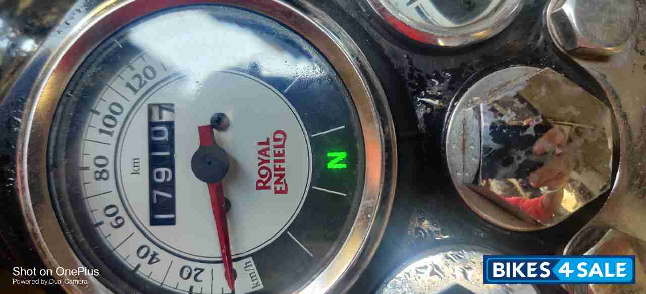 Royal Enfield Classic 500