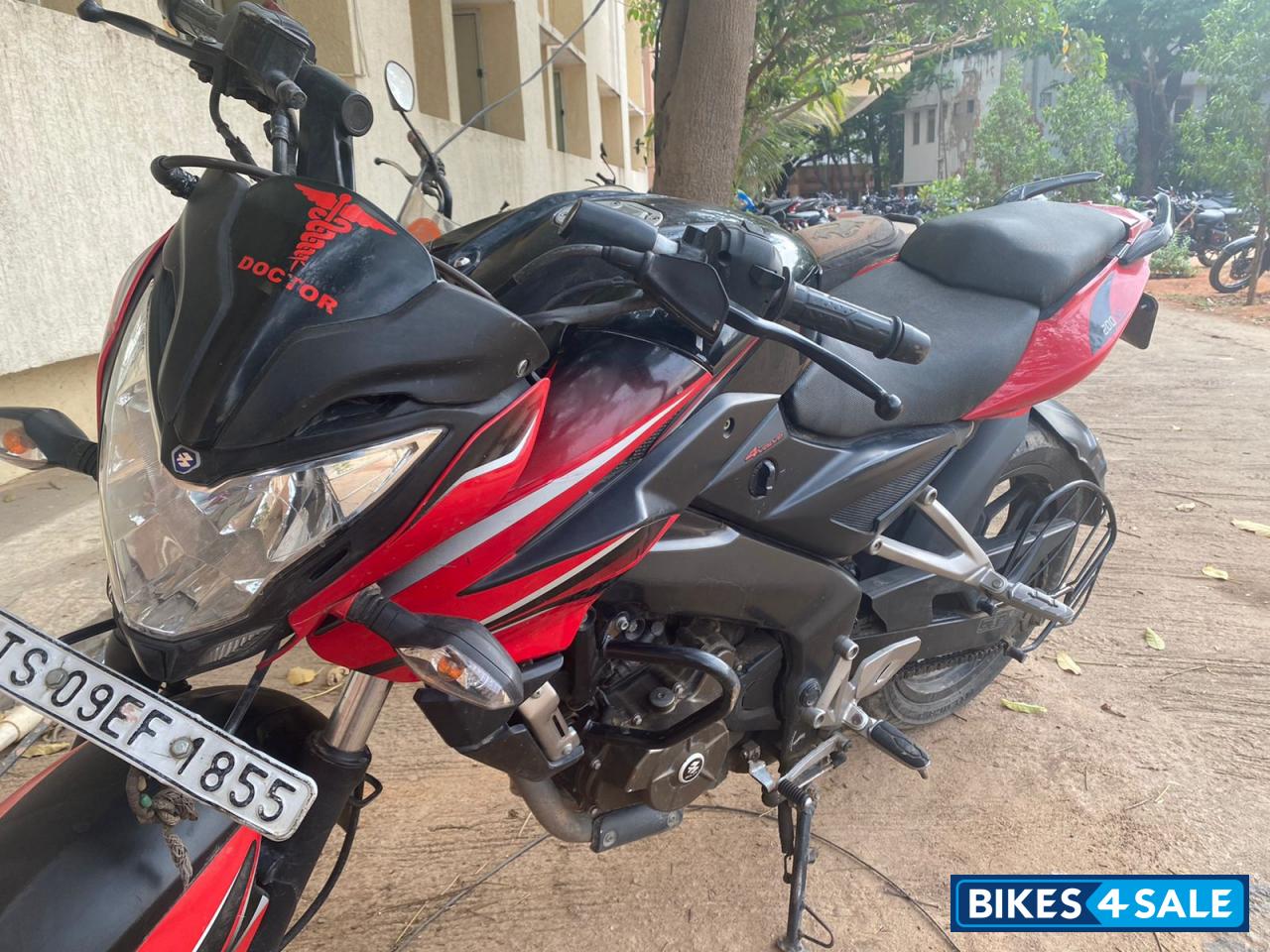 Red And Black Bajaj Pulsar 200 NS
